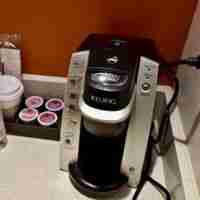 descale light on keurig coffee maker